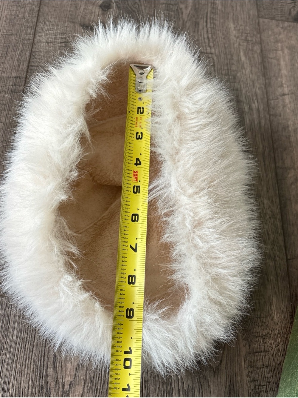 Plush Cream Faux Fur Russian-Style Hat - Picture 6 of 7